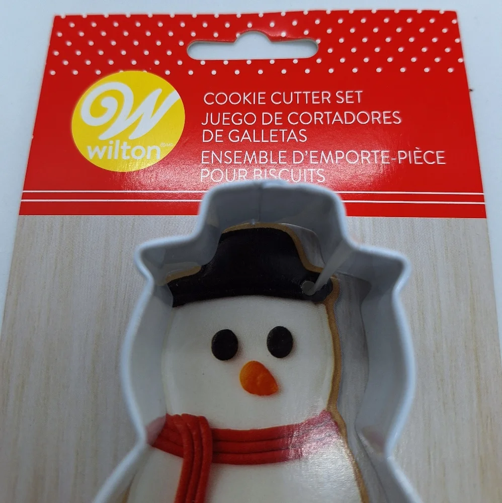 Wilton MINI Christmas Tree Cookie Cutter Set 6 Piece & Full Size 3 Piece Holiday